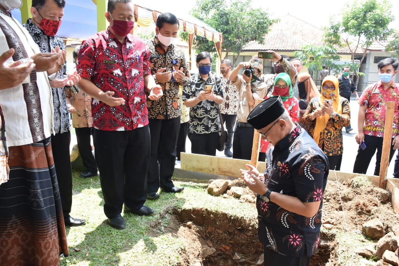 Masjid Dinas Pertanian: Tempat Ibadah yang Menghargai Tradisi Cilacap
